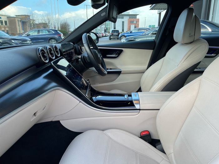 Mercedes-Benz C-Class 2023