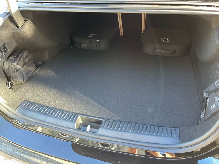 Mercedes-Benz E-Class 2026