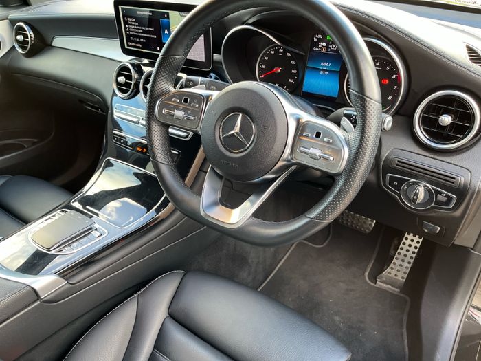 Mercedes-Benz GLC 2023