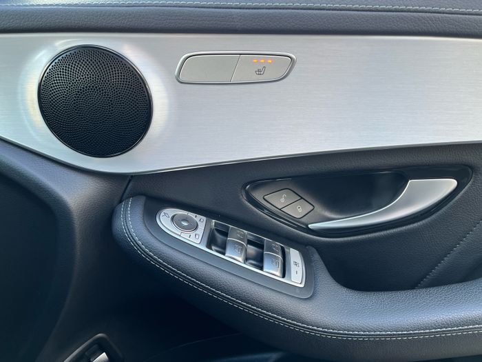 Mercedes-Benz GLC 2023