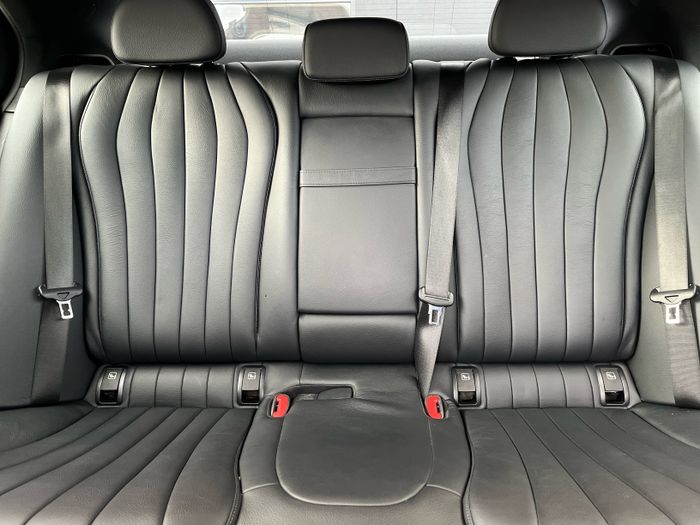 Mercedes-Benz E-Class 2024