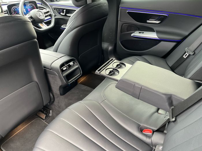 Mercedes-Benz E-Class 2024