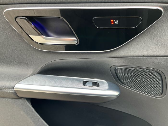 Mercedes-Benz GLC 2023