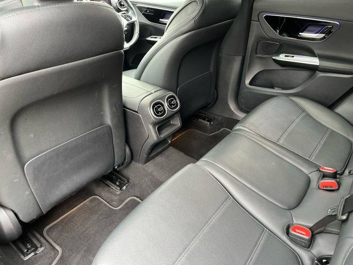Mercedes-Benz GLC 2023