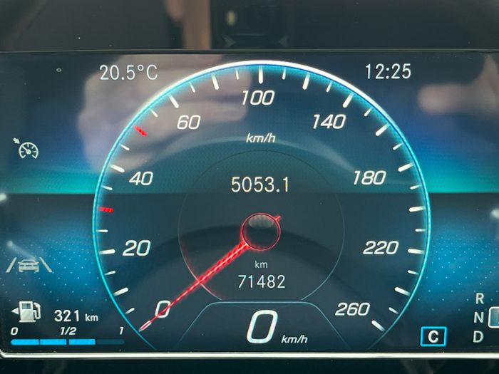 Mercedes-Benz GLA 2021