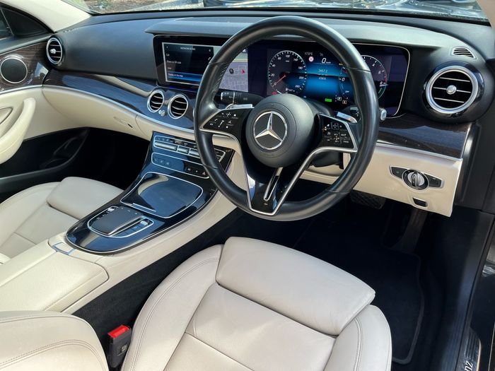 Mercedes-Benz E-Class 2023
