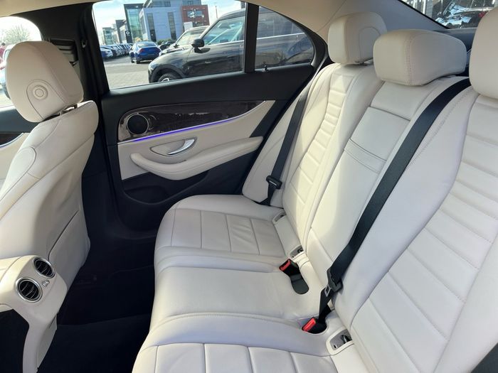 Mercedes-Benz E-Class 2023