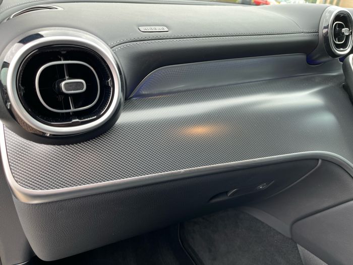 Mercedes-Benz GLC 2025