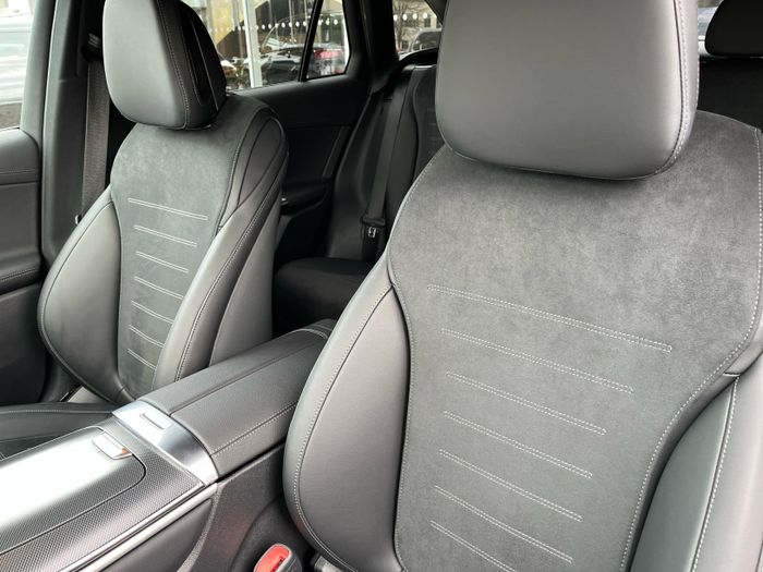 Mercedes-Benz GLC 2025