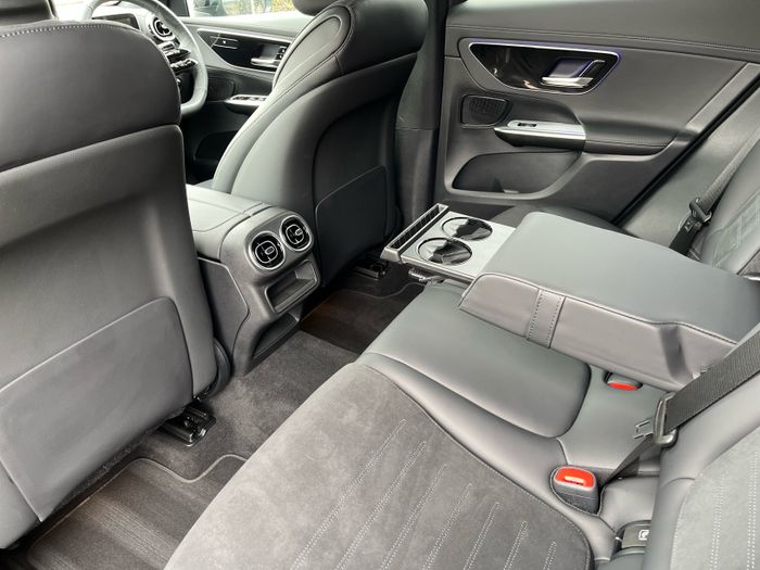 Mercedes-Benz GLC 2025