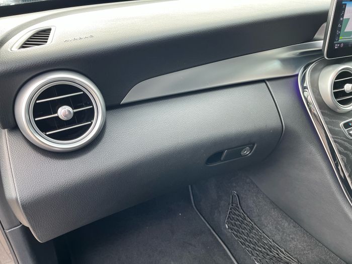 Mercedes-Benz C-Class 2020