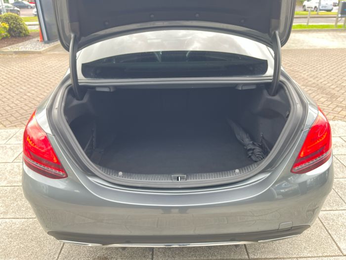 Mercedes-Benz C-Class 2020