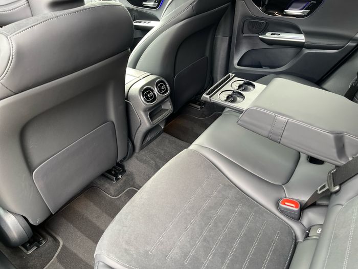 Mercedes-Benz GLC 2025