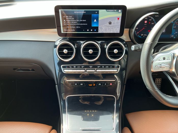 Mercedes-Benz GLC 2023