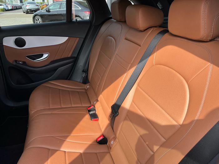 Mercedes-Benz GLC 2023