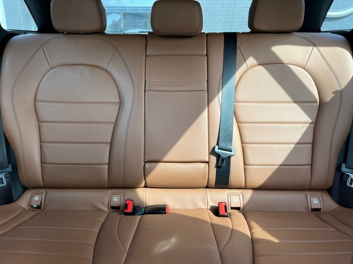 Mercedes-Benz GLC 2023