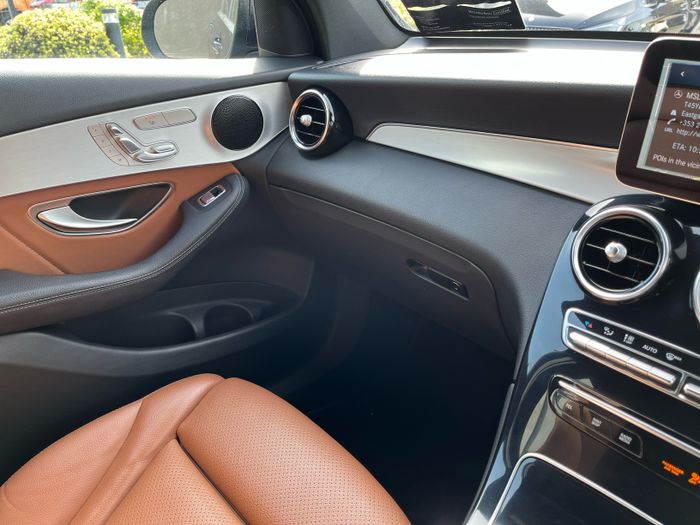 Mercedes-Benz GLC 2023