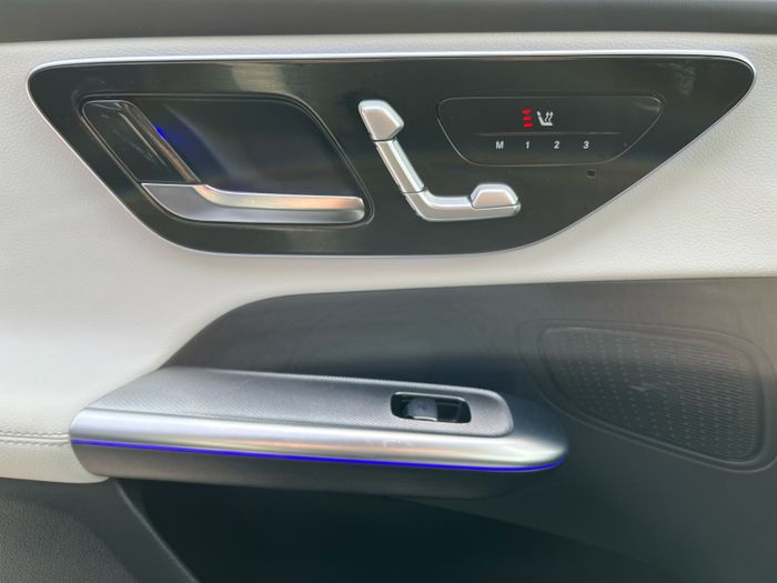 Mercedes-Benz GLC 2025
