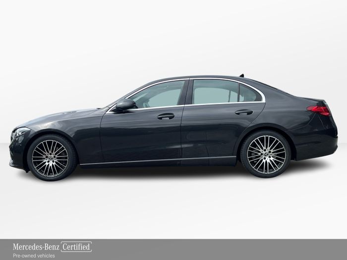 Mercedes-Benz C-Class 2022