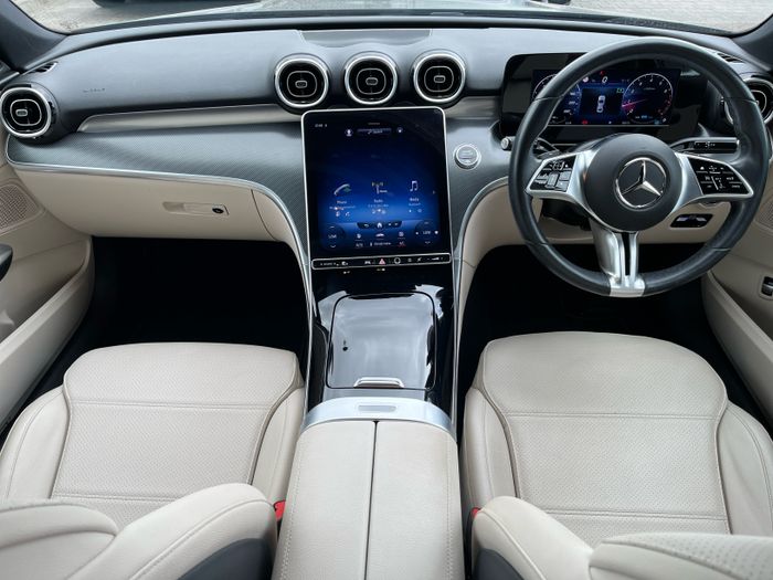Mercedes-Benz C-Class 2022