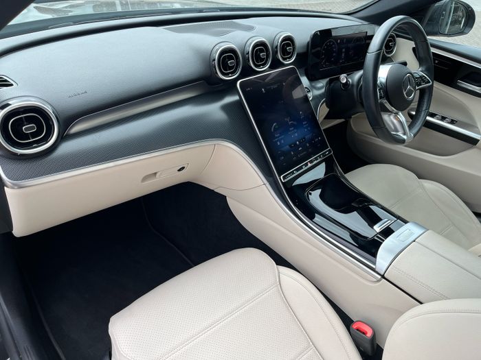 Mercedes-Benz C-Class 2022