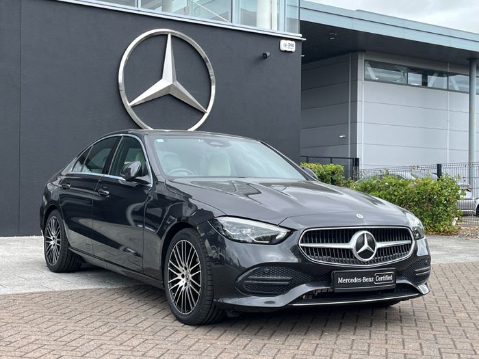 Mercedes-Benz C-Class 2022