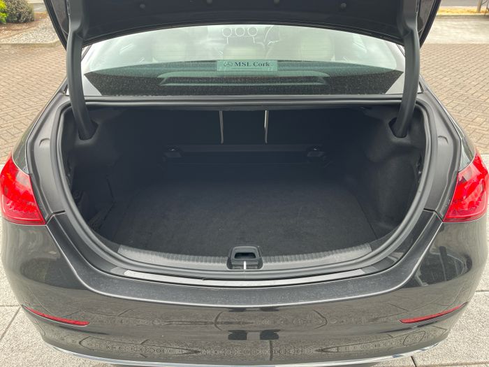 Mercedes-Benz C-Class 2022