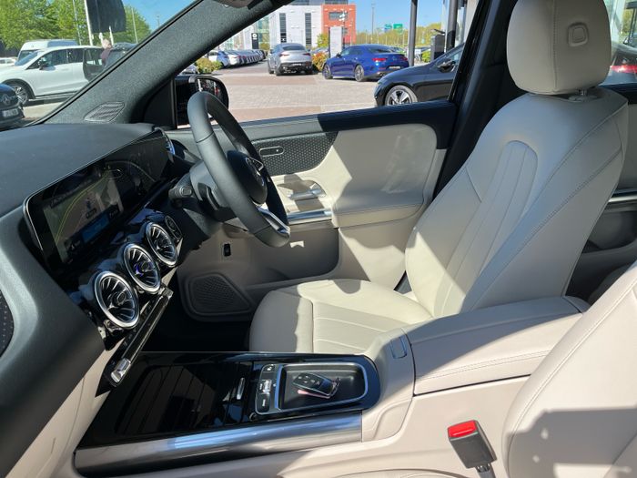 Mercedes-Benz GLA 2026