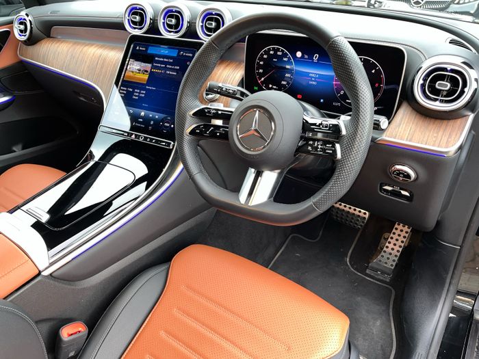 Mercedes-Benz GLC 2025
