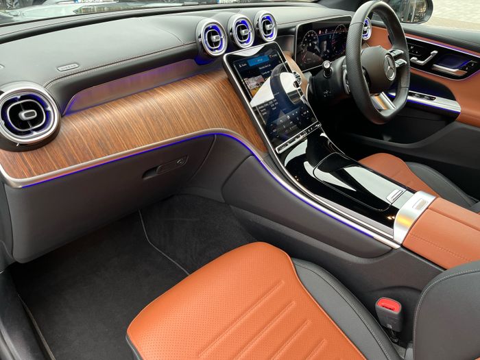 Mercedes-Benz GLC 2025