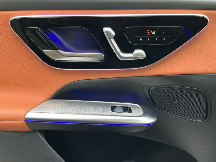 Mercedes-Benz GLC 2025
