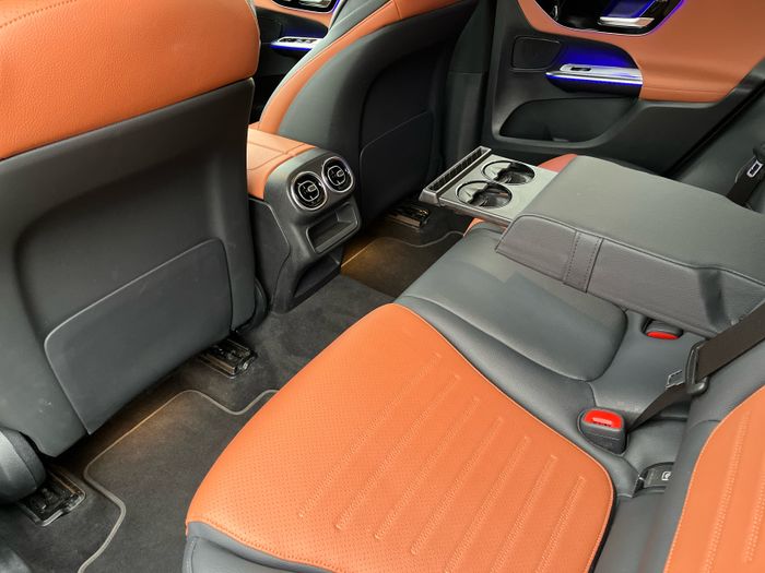 Mercedes-Benz GLC 2025