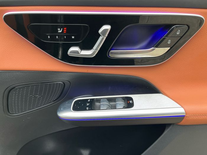 Mercedes-Benz GLC 2025