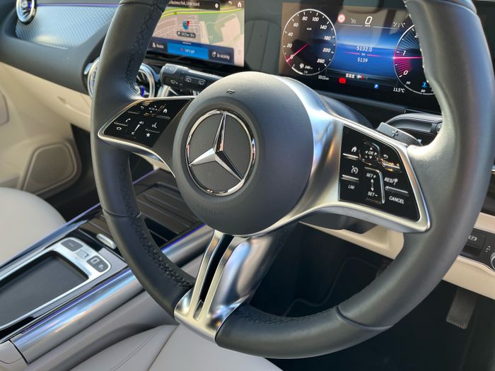 Mercedes-Benz GLA 2025