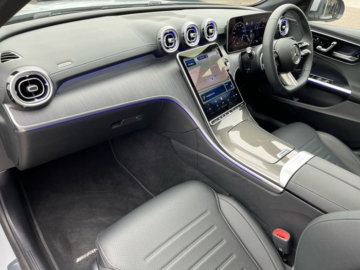 Mercedes-Benz C-Class 2025