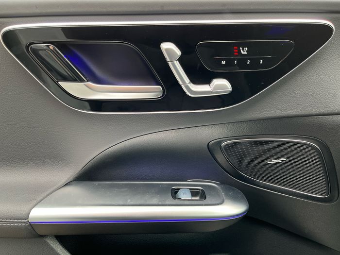 Mercedes-Benz C-Class 2025