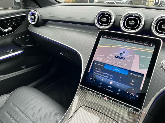 Mercedes-Benz C-Class 2025