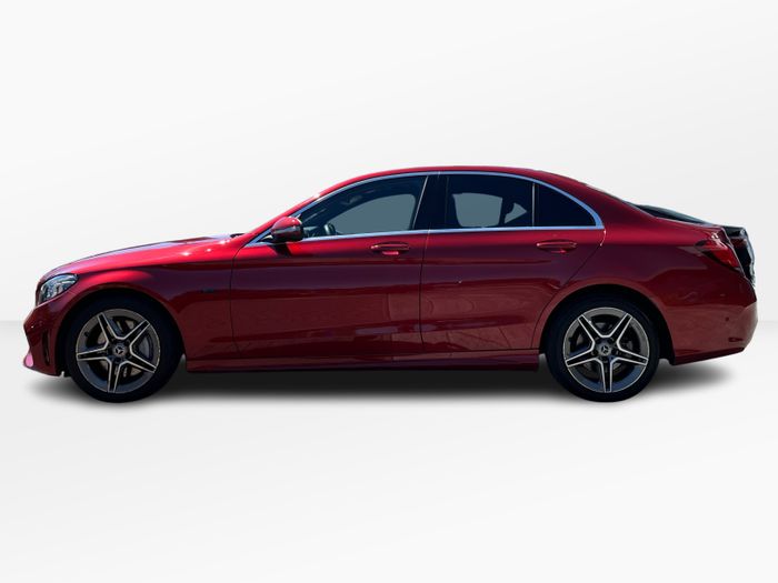 Mercedes-Benz C-Class 2021