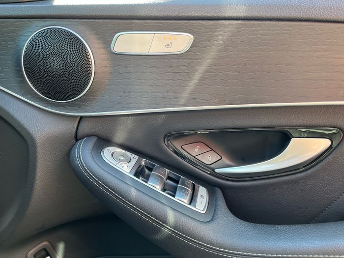 Mercedes-Benz C-Class 2021