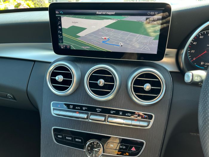 Mercedes-Benz C-Class 2021