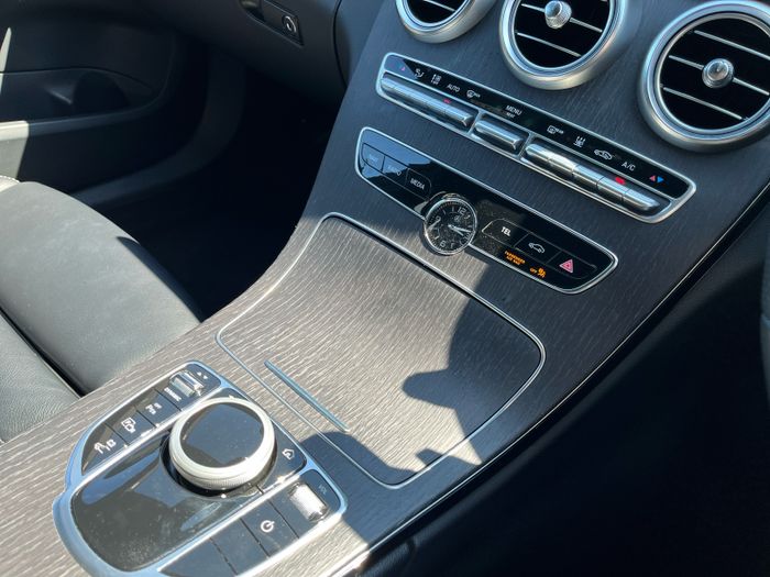 Mercedes-Benz C-Class 2021