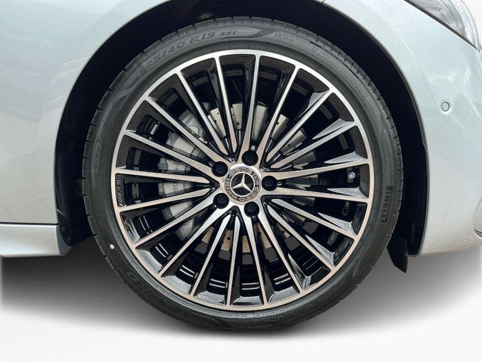Mercedes-Benz C-Class 2026
