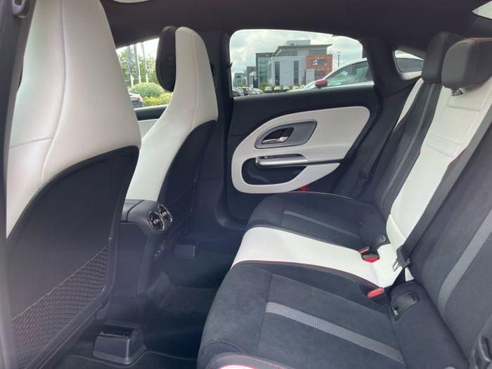Mercedes-Benz CLA 2026