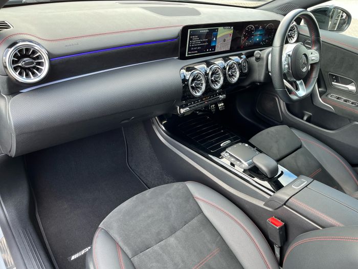 Mercedes-Benz CLA 2023