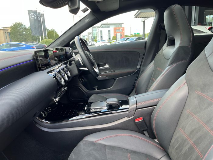 Mercedes-Benz CLA 2023