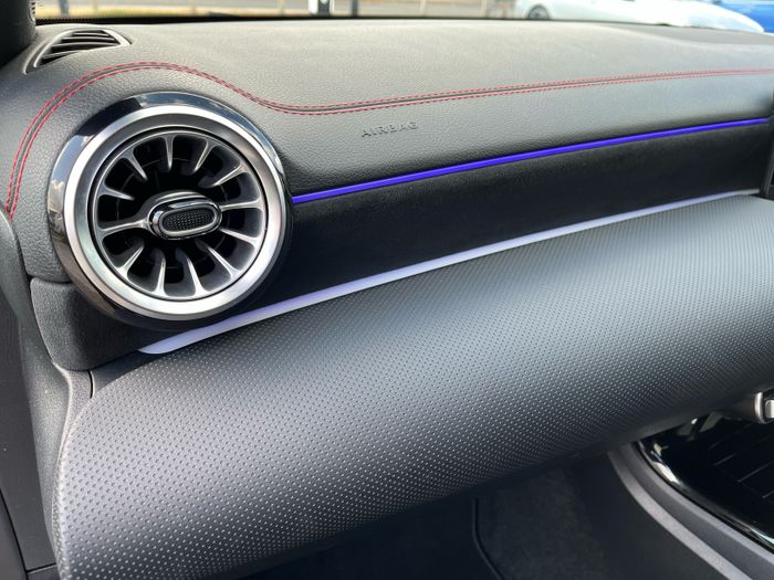 Mercedes-Benz CLA 2023