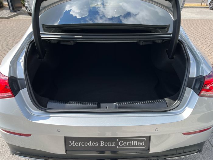 Mercedes-Benz CLA 2023