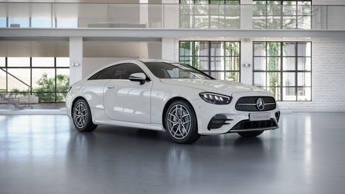 Mercedes-Benz E-Class 2022