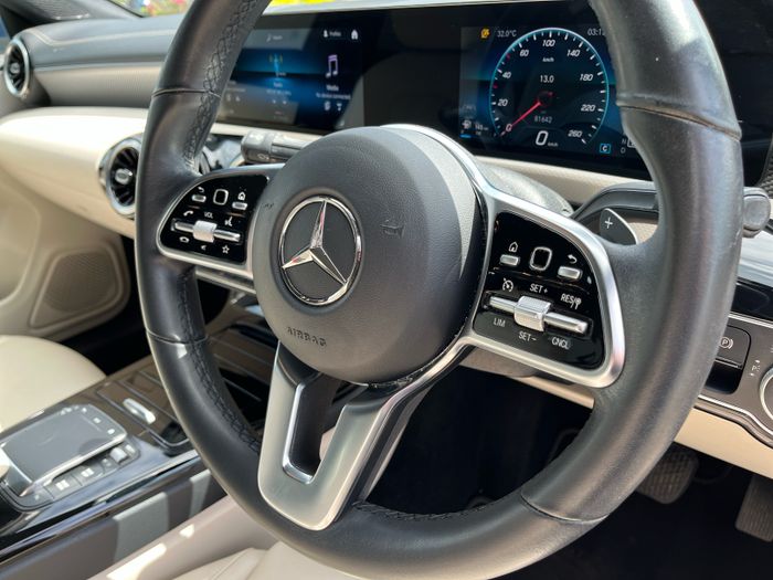 Mercedes-Benz CLA 2023