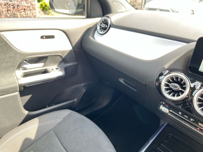 Mercedes-Benz GLA 2026